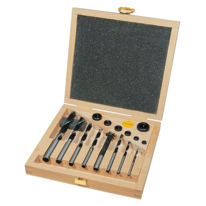 Set of 7 drill bits, 7 depth adjustment rings and a countersink in a wooden case on a white background